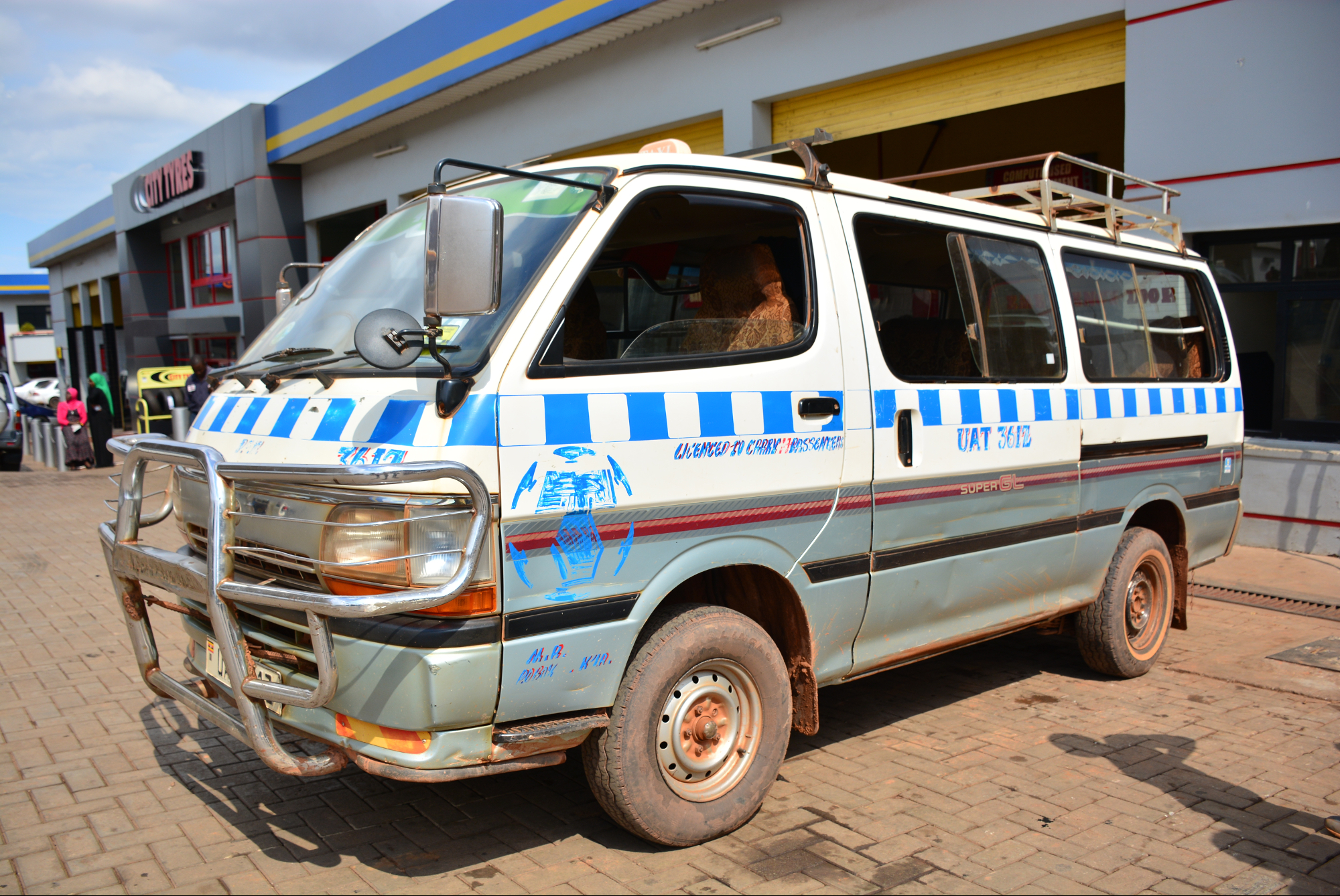 Uganda Intensifies Crackdown on Unroadworthy Commuter Taxis